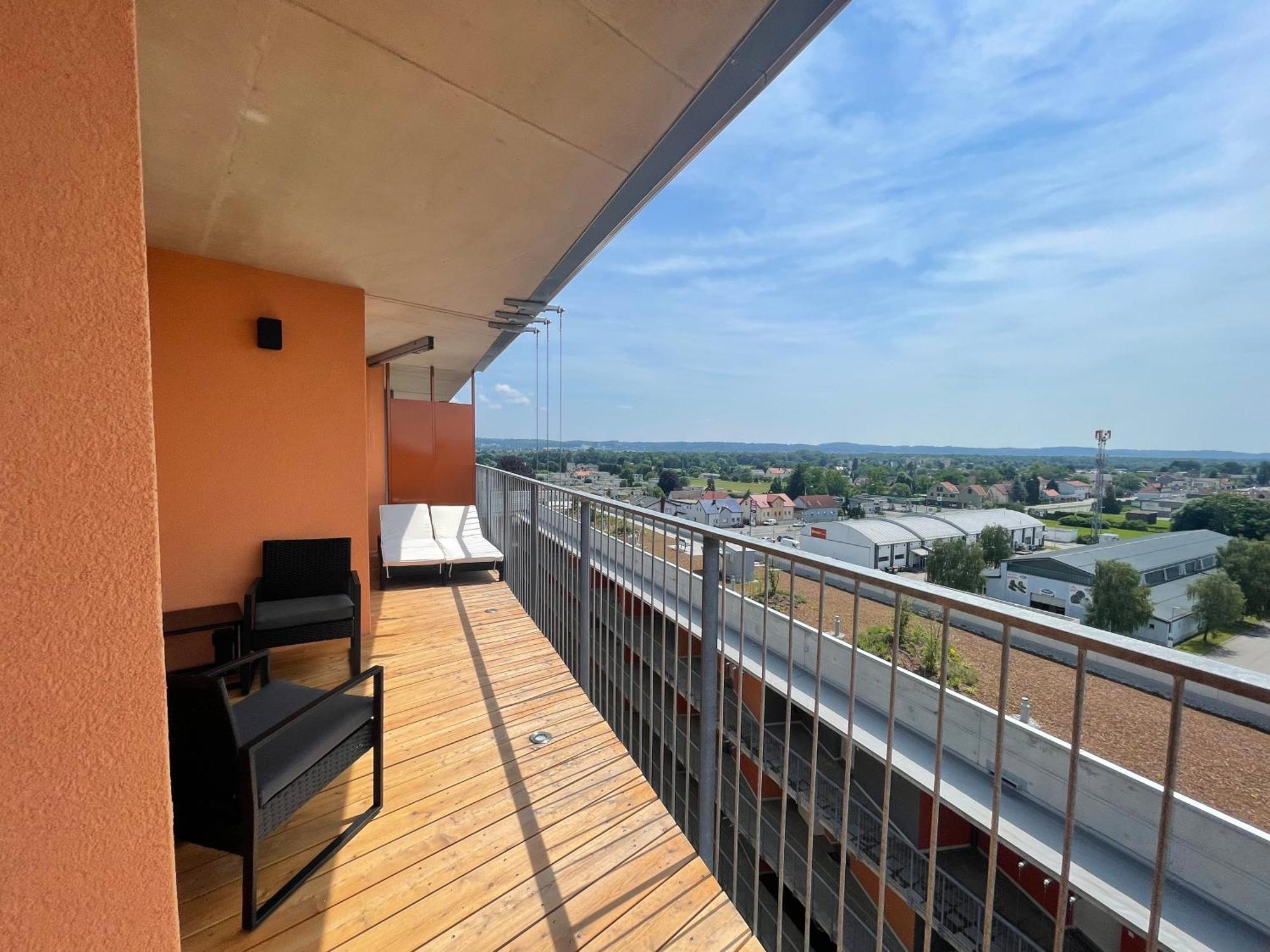 100 Qm Penthouse, Self-Check-In, 2 Parkplaetze Apartment กราซ ภายนอก รูปภาพ